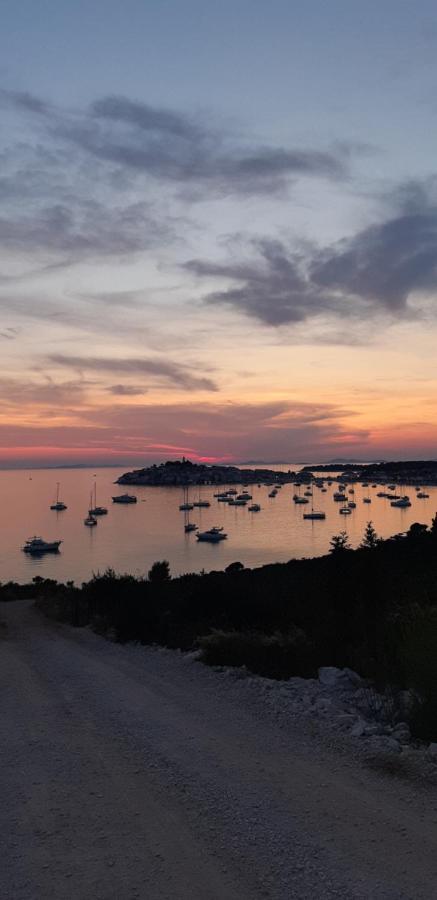 My Little Paradise Σίμπενικ Εξωτερικό φωτογραφία